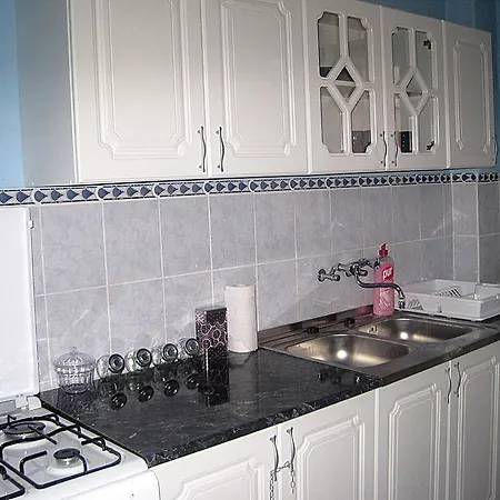 Anadin Female Hostel